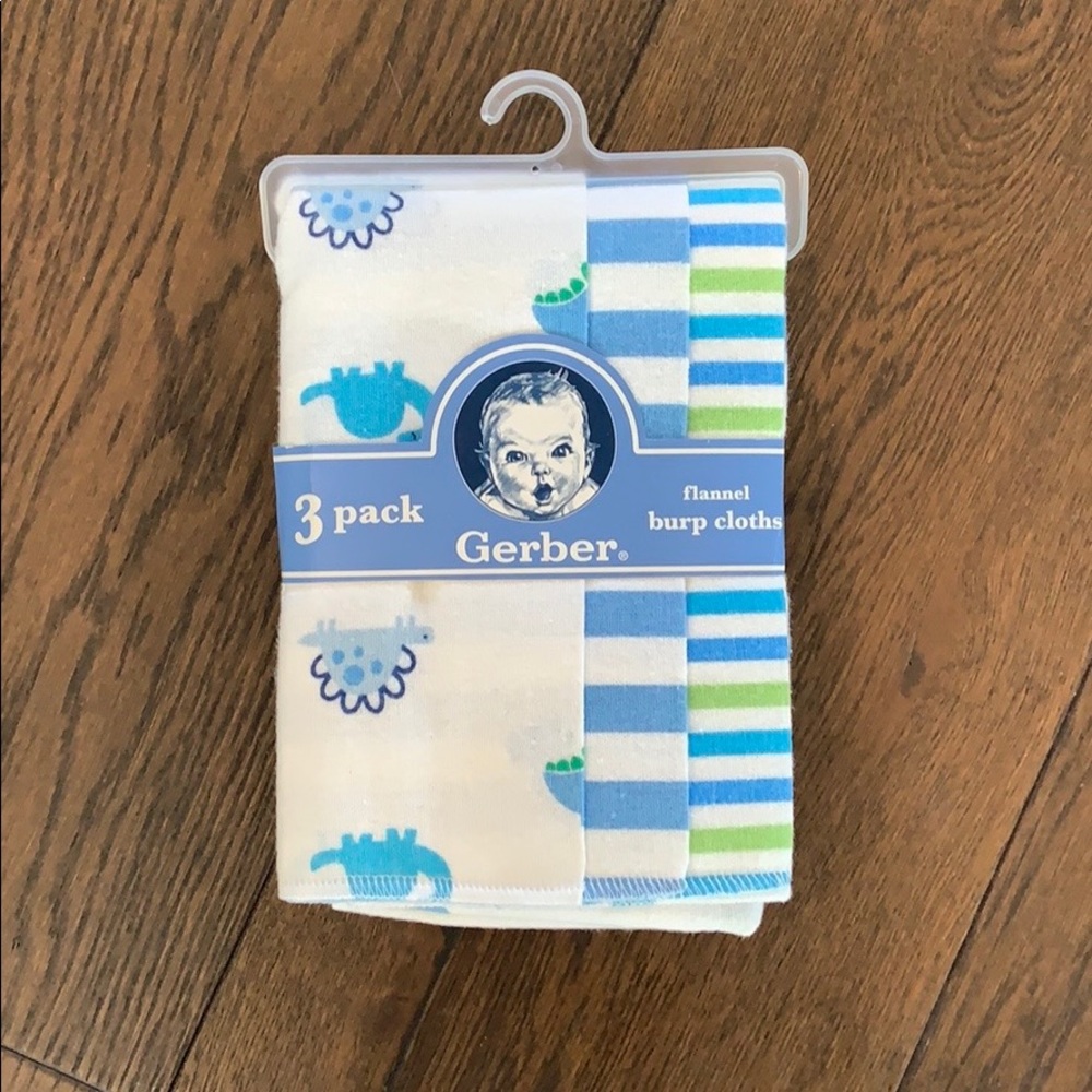 3 pack of Gerber burp cloths